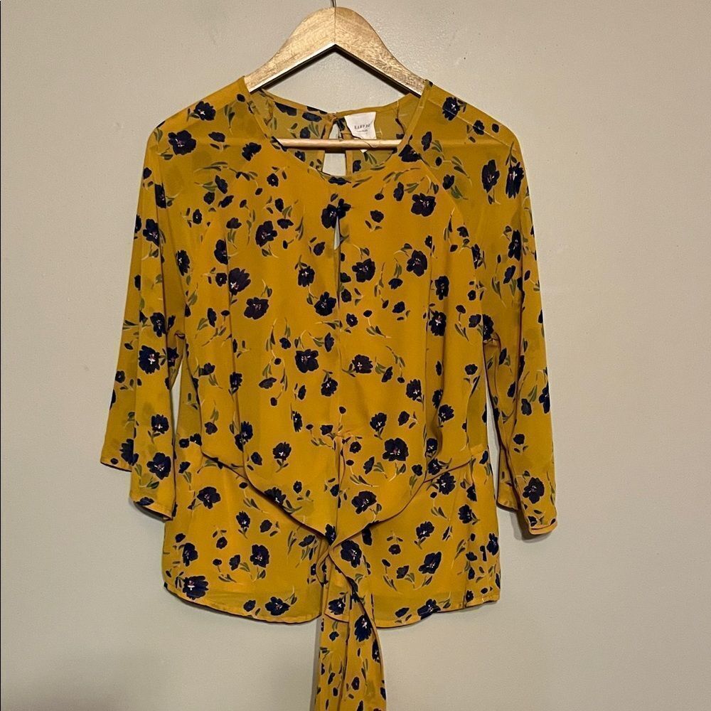 Chic Mustard Floral Blouse